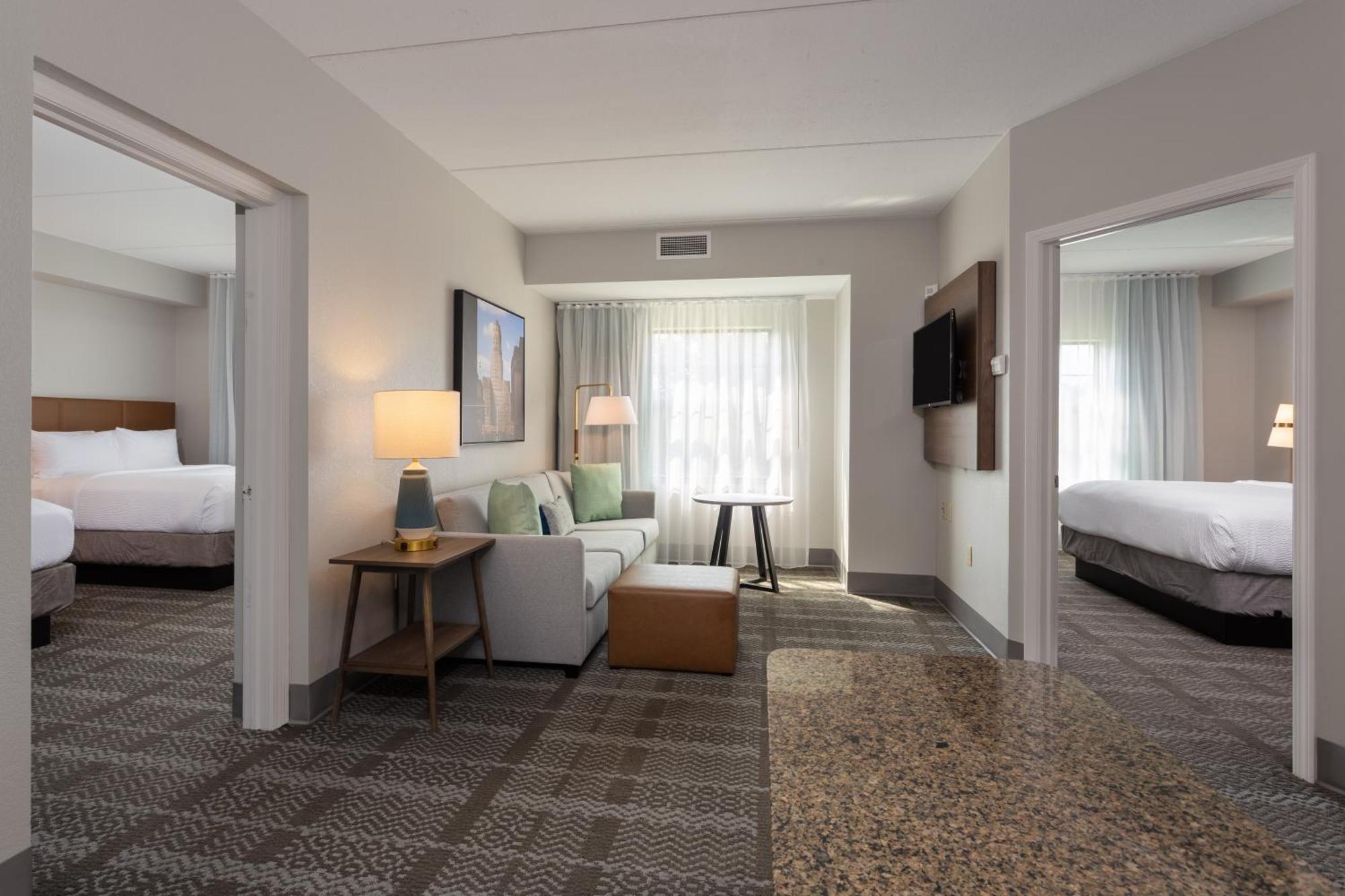 Staybridge By Ihg 3*